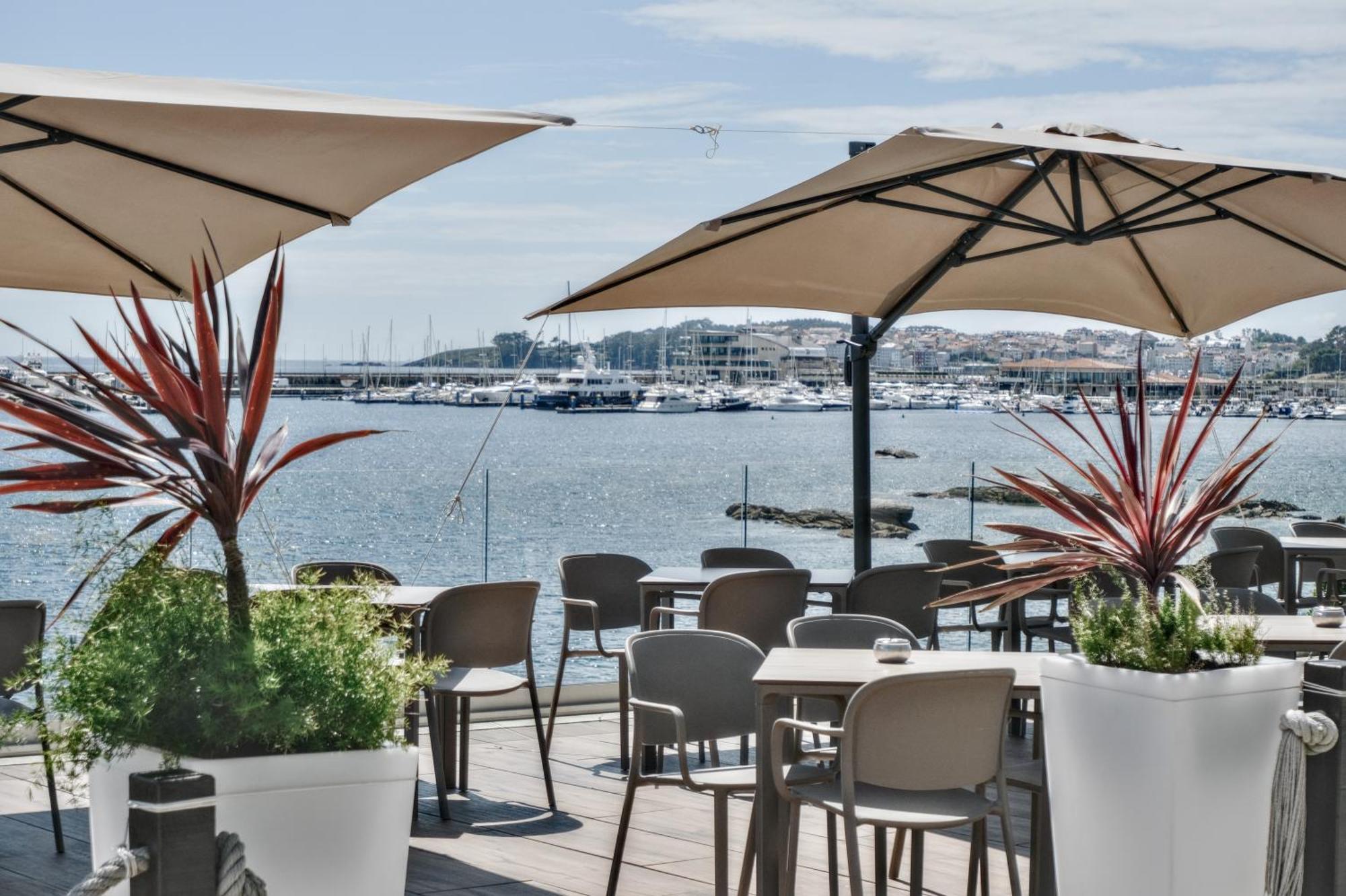 Hotel Mardevela Sanxenxo Exterior photo